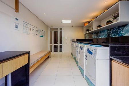 Studio à venda com 36m², 1 quarto e 1 vaga Studio à venda com 36m², 1 quarto e 1 vagaÁrea Comum - Lavanderia