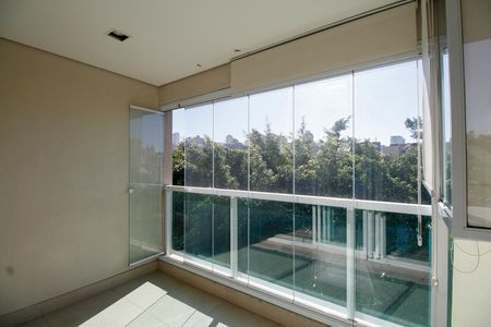 Studio à venda com 36m², 1 quarto e 1 vaga Studio à venda com 36m², 1 quarto e 1 vagaVaranda