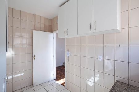 Apartamento para alugar com 136m², 2 quartos e 1 vaga Apartamento para alugar com 136m², 2 quartos e 1 vagaCozinha
