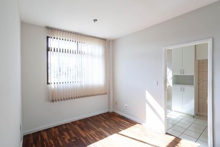 Apartamento para alugar com 136m², 2 quartos e 1 vaga Apartamento para alugar com 136m², 2 quartos e 1 vagaSala 1