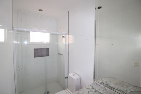 Apartamento à venda com 222m², 4 quartos e 4 vagasBanheiro 1