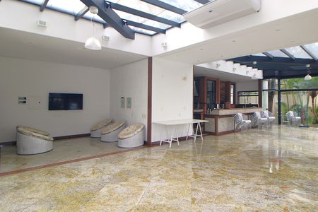 Apartamento à venda com 222m², 4 quartos e 4 vagasÁrea Comum