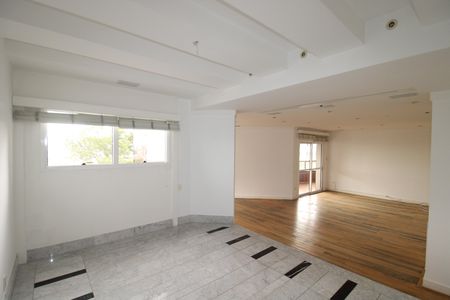 Apartamento à venda com 222m², 4 quartos e 4 vagasSala 2 