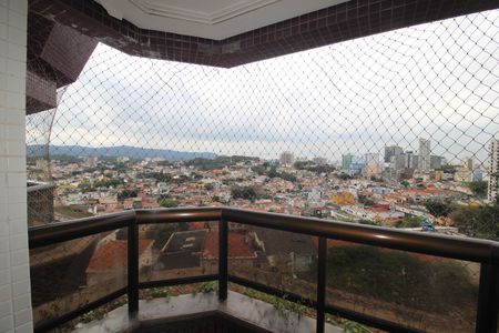 Apartamento à venda com 222m², 4 quartos e 4 vagasQuarto 4 - Varanda
