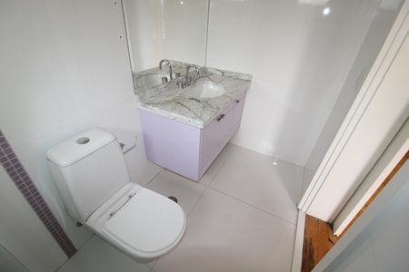 Apartamento à venda com 222m², 4 quartos e 4 vagasBanheiro 2
