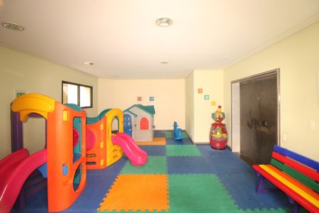 Apartamento à venda com 222m², 4 quartos e 4 vagasÁrea Comum