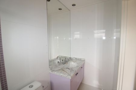 Apartamento à venda com 222m², 4 quartos e 4 vagasBanheiro 2