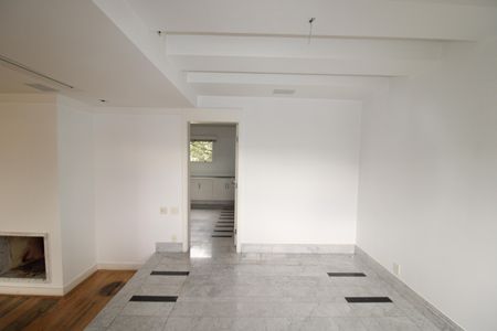 Apartamento à venda com 222m², 4 quartos e 4 vagasSala 2 