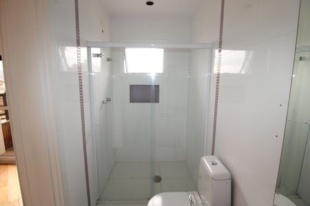 Apartamento à venda com 222m², 4 quartos e 4 vagasBanheiro 2a