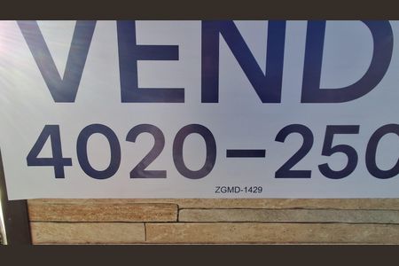 Apartamento à venda com 45m², 2 quartos e 1 vaga Apartamento à venda com 45m², 2 quartos e 1 vagaPlaca