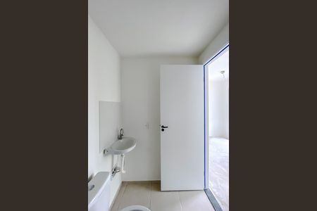 Apartamento para alugar com 48m², 2 quartos e 1 vaga Apartamento para alugar com 48m², 2 quartos e 1 vagaBanheiro