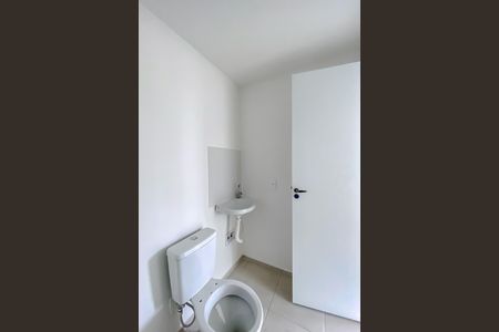 Apartamento para alugar com 48m², 2 quartos e 1 vaga Apartamento para alugar com 48m², 2 quartos e 1 vagaBanheiro