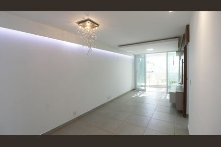 Apartamento para alugar com 2 quartos, 101m² em Braga, Cabo Frio
