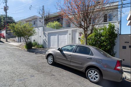 Fachada de casa à venda com 3 quartos, 280m² em Vila Ida, São Paulo
