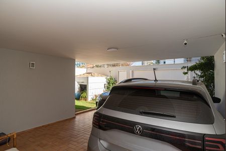 Garagem de casa à venda com 3 quartos, 280m² em Vila Ida, São Paulo