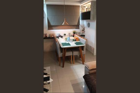 Apartamento para alugar com 2 quartos, 50m² em Parque Joquei Club, Campos dos Goytacazes