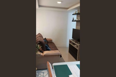 Sala de apartamento para alugar com 2 quartos, 50m² em Parque Joquei Club, Campos dos Goytacazes