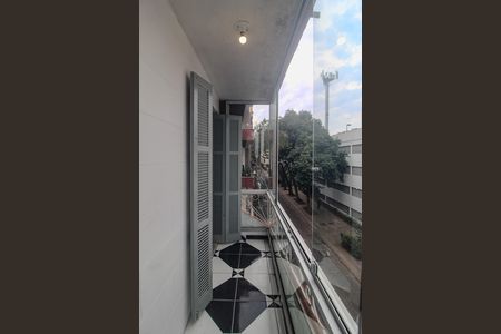 Varanda de apartamento para alugar com 2 quartos, 60m² em Centro Histórico, Porto Alegre