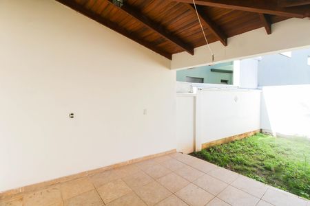 Área de Serviço de casa de condomínio para alugar com 3 quartos, 347m² em Dom Feliciano, Gravataí