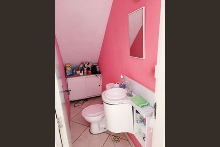 Casa à venda com 111m², 3 quartos e 4 vagas