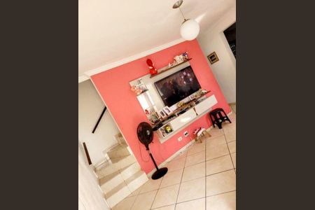 Casa à venda com 111m², 3 quartos e 4 vagas