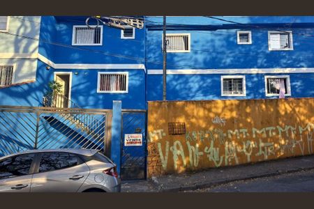 Casa à venda com 111m², 3 quartos e 4 vagas