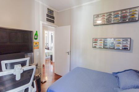 Apartamento à venda com 106m², 3 quartos e 2 vagasQuarto 3