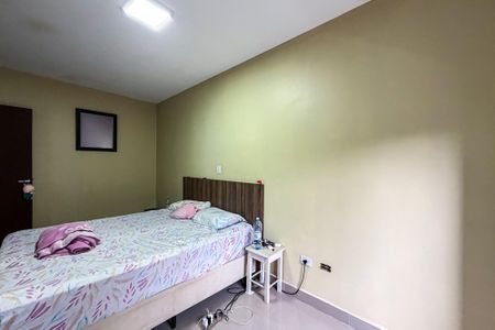 Suíte de casa à venda com 3 quartos, 128m² em Vila Invernada, São Paulo