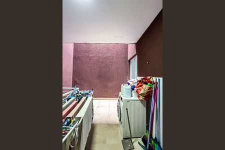 Área de Serviço de casa à venda com 3 quartos, 128m² em Vila Invernada, São Paulo