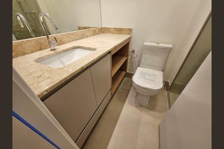 Banheiro de kitnet/studio à venda com 1 quarto, 30m² em Indianópolis, São Paulo