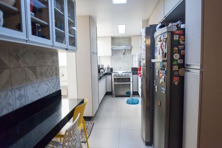 Apartamento à venda com 263m², 3 quartos e 2 vagasCozinha