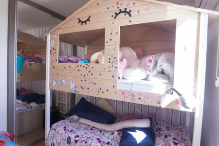 Apartamento à venda com 263m², 3 quartos e 2 vagasQuarto 2