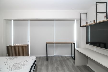 Studio de kitnet/studio para alugar com 1 quarto, 28m² em Barra Funda, São Paulo