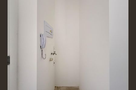 Apartamento à venda com 39m², 2 quartos e sem vaga Apartamento à venda com 39m², 2 quartos e sem vagaÁrea de Serviço