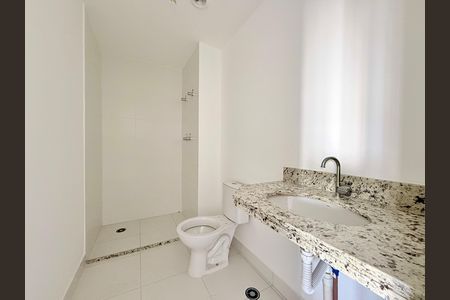 Apartamento à venda com 39m², 2 quartos e sem vaga Apartamento à venda com 39m², 2 quartos e sem vagaBanheiro