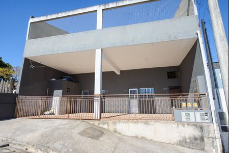 Fachada de kitnet/studio para alugar com 1 quarto, 37m² em Piracangaguá, Taubaté