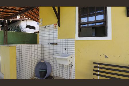 Casa de condomínio para alugar com 65m², 3 quartos e 1 vagaÁrea de Serviço
