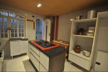 Casa à venda com 360m², 7 quartos e 4 vagasCozinha 2