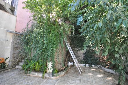 Casa à venda com 360m², 7 quartos e 4 vagasQuintal