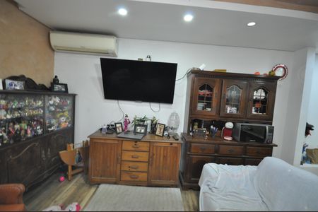 Casa à venda com 360m², 7 quartos e 4 vagasSala 2