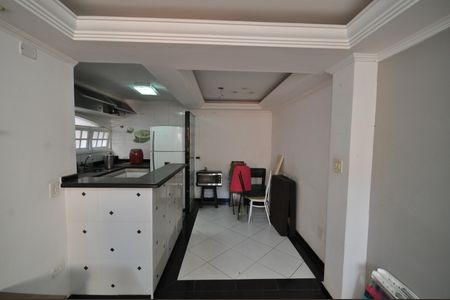 Sala 1 de casa à venda com 7 quartos, 360m² em Vila Irmaos Arnoni, São Paulo