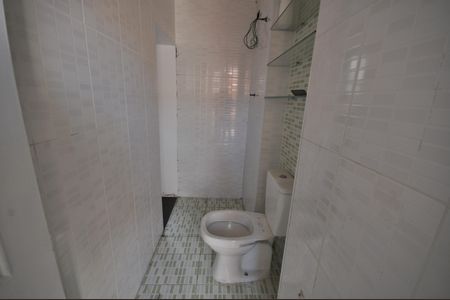 Lavabo de casa para alugar com 2 quartos, 65m² em Vila Irmaos Arnoni, São Paulo