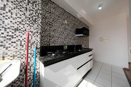 Apartamento à venda com 42m², 2 quartos e sem vagaSala/Cozinha