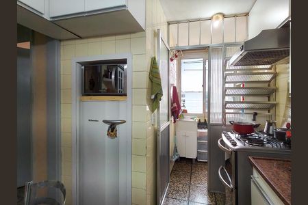 Apartamento à venda com 90m², 3 quartos e 2 vagasCozinha