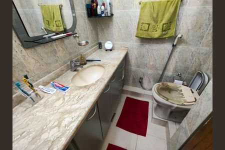 Apartamento à venda com 90m², 3 quartos e 2 vagasBanheiro da Suíte