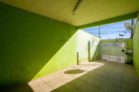 Garagem de casa à venda com 3 quartos, 110m² em Jardim Ipanema, Santo André