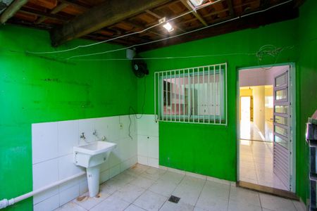Área de serviço de casa à venda com 3 quartos, 110m² em Jardim Ipanema, Santo André