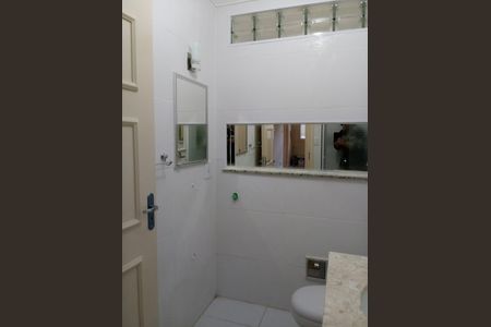 Apartamento à venda com 61m², 1 quarto e sem vaga Apartamento à venda com 61m², 1 quarto e sem vagaBanheiro