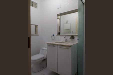 Banheiro de apartamento à venda com 1 quarto, 61m² em República, São Paulo