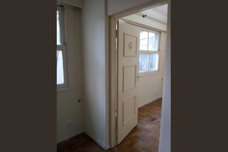 Apartamento à venda com 61m², 1 quarto e sem vaga Apartamento à venda com 61m², 1 quarto e sem vagaSala